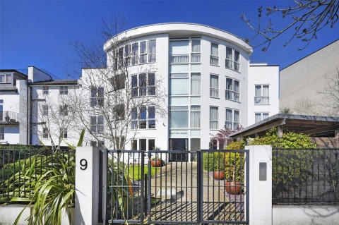 View Full Details for The Avenue, Brent, London