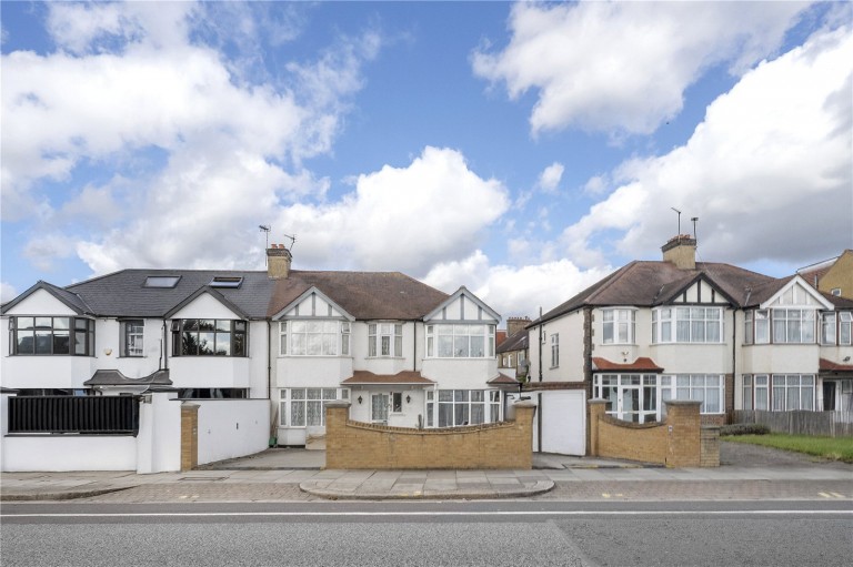 View Full Details for Winchmore Hill