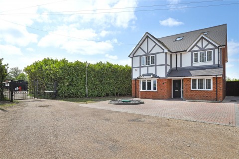 View Full Details for Morgans Farm, Moor Hall Road, Harlow