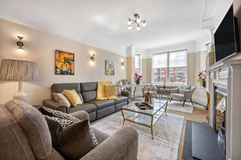 View Full Details for Grove End Road, London