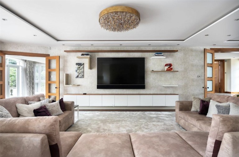 View Full Details for The Bishops Avenue